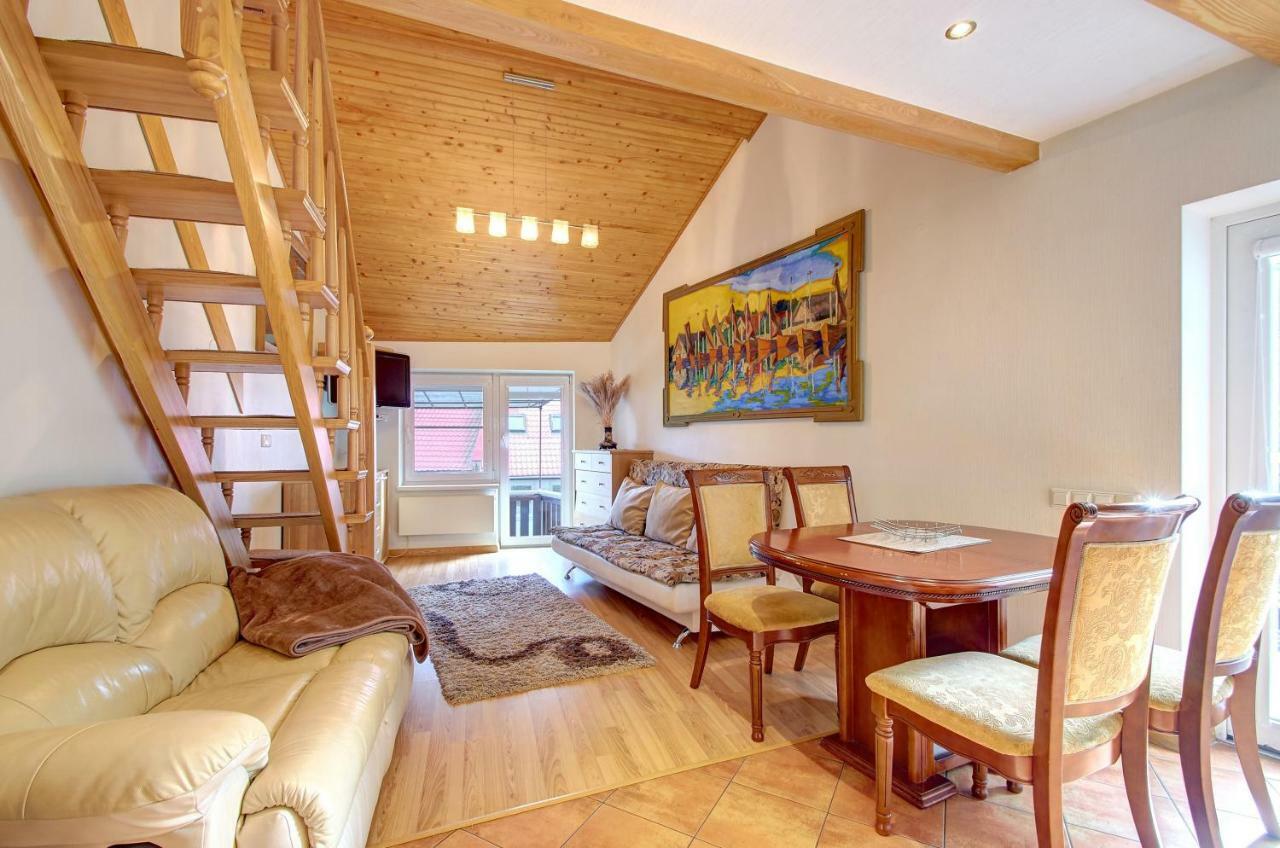 Ferienwohnung Kotedzas Nidoje Exterior foto
